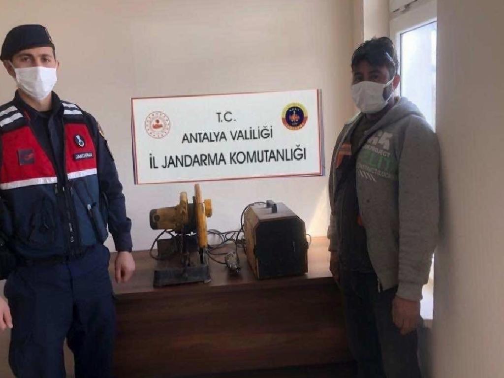 10 bin TL’lik inşaat malzemesi çalan şüpheli yakalandı