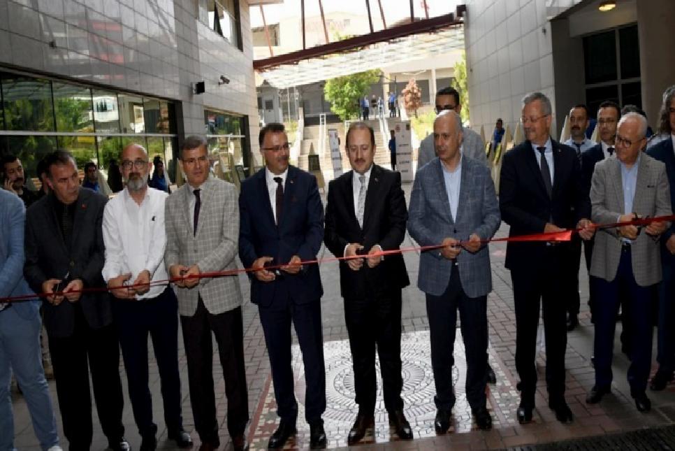 Hükümlü ve tutukluların el sanatları sergisi Mersin Adliyesi bahçesinde açıldı